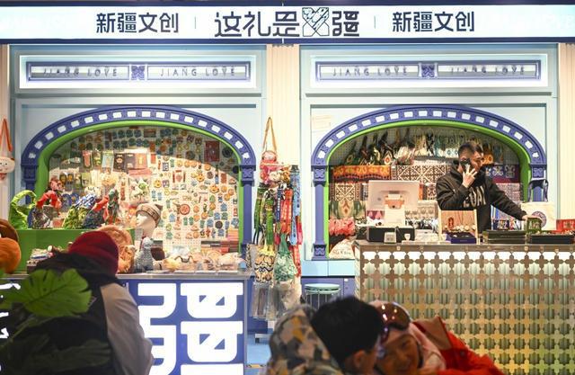 星空体育网站：新华全媒+冰雪运动成就新疆文旅新名片(图19)