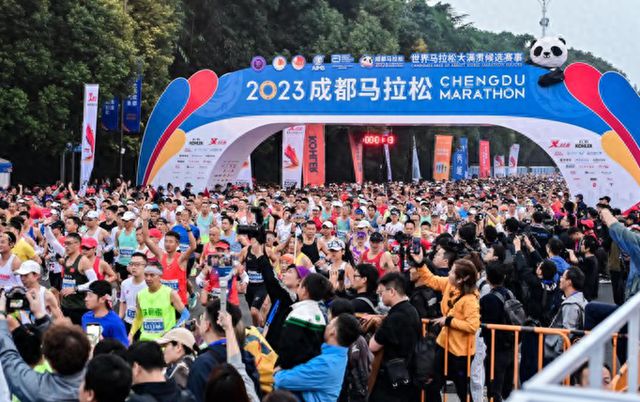 一场比赛一次旅行“跑马热”背后的城市文旅新消费和千亿市场(图1)