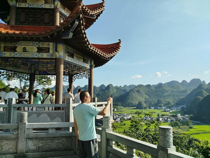 黔西南：把民族团结故事“融”在风景里(图2)