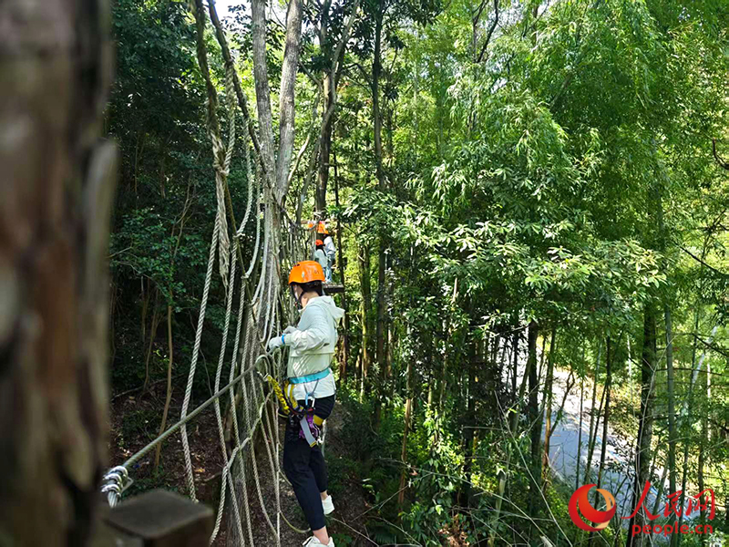 行进中国丨玩转丹霞解锁生态旅游新体验(图3)